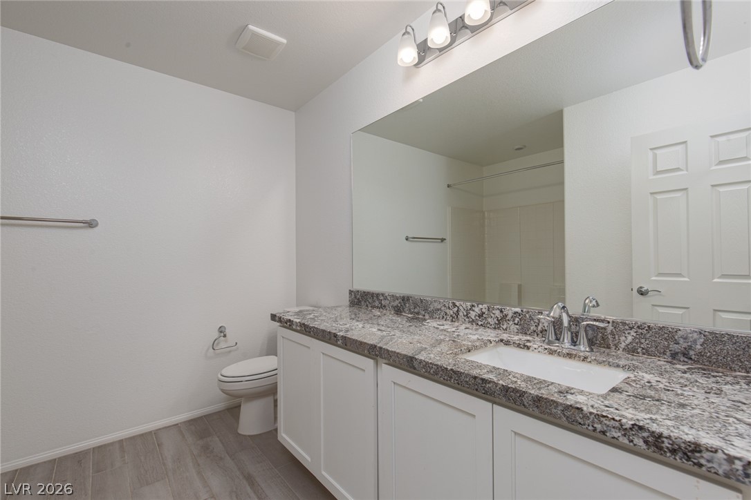 8045 Skye Foxx Street Property Photo 19