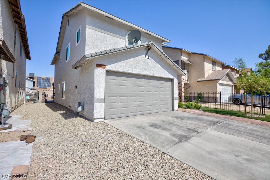 3940 Gulliver Street Property Photo 2