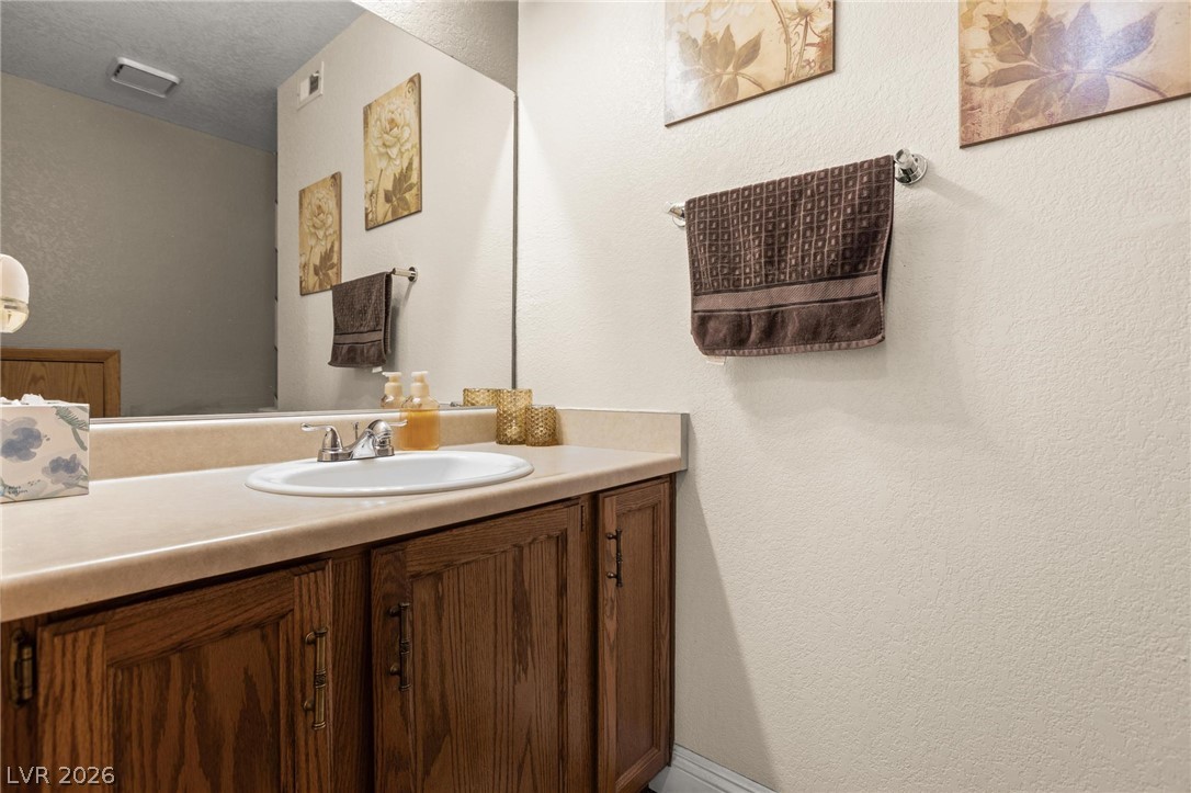 3940 Gulliver Street Property Photo 29