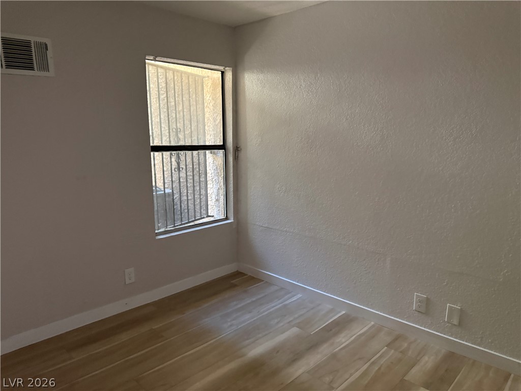 530 Elm Drive 105 Property Photo 12