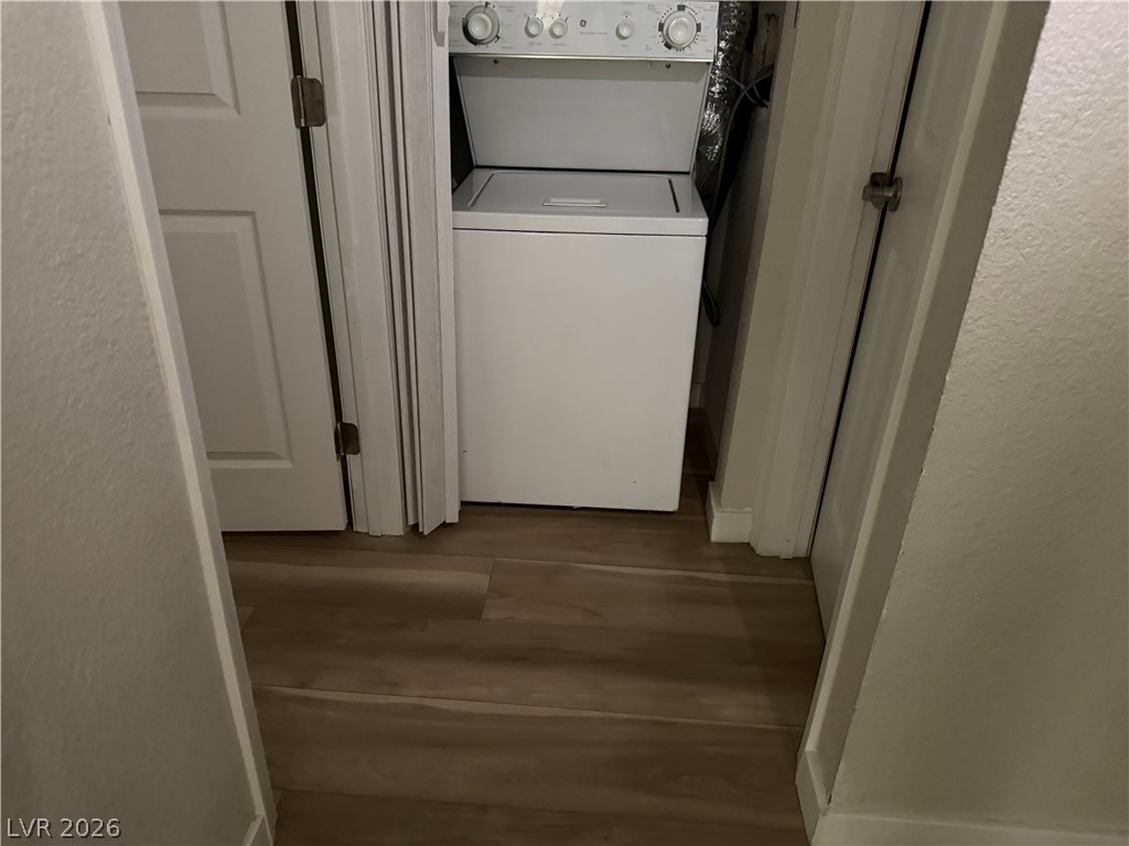 530 Elm Drive 105 Property Photo 16
