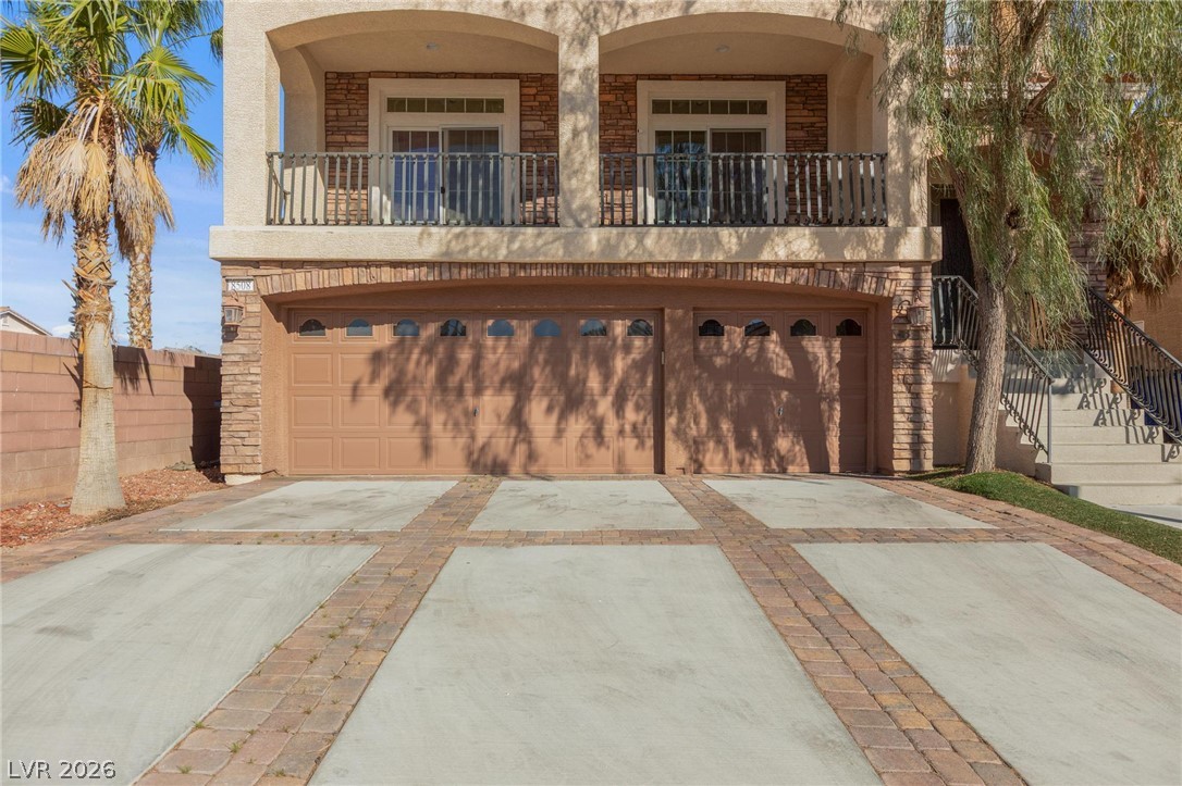8508 Silver Coast Street Property Photo 2