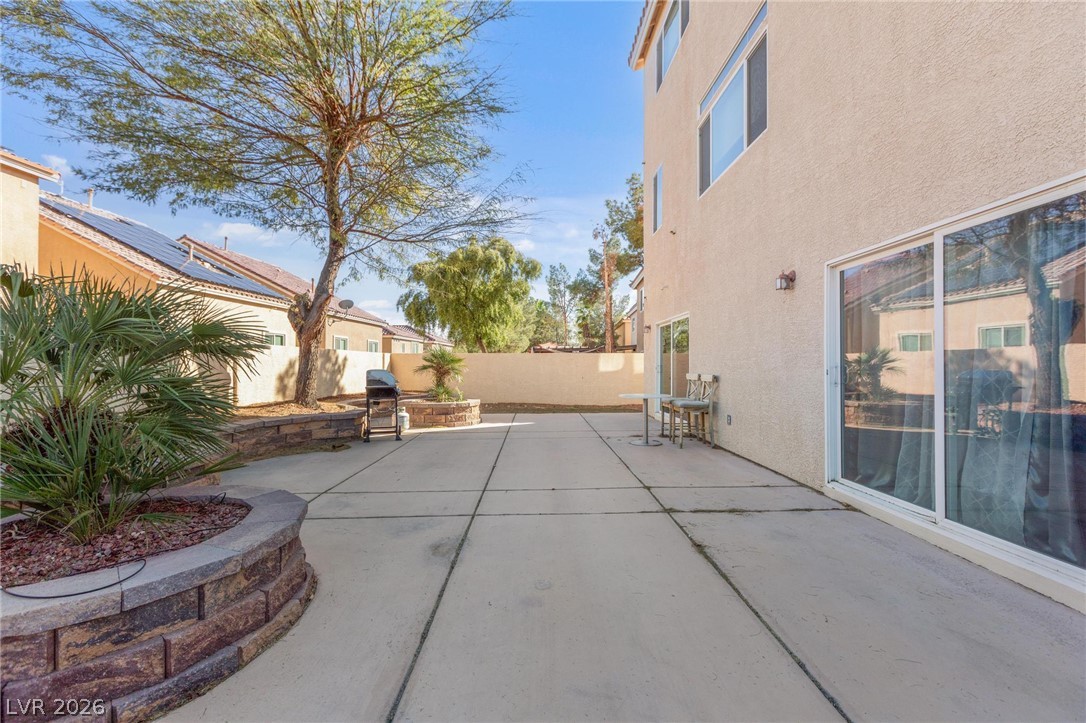 8508 Silver Coast Street Property Photo 4