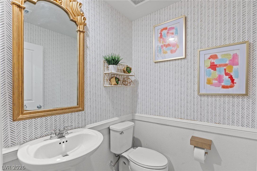 9247 Quartz Hills Avenue Property Photo 7