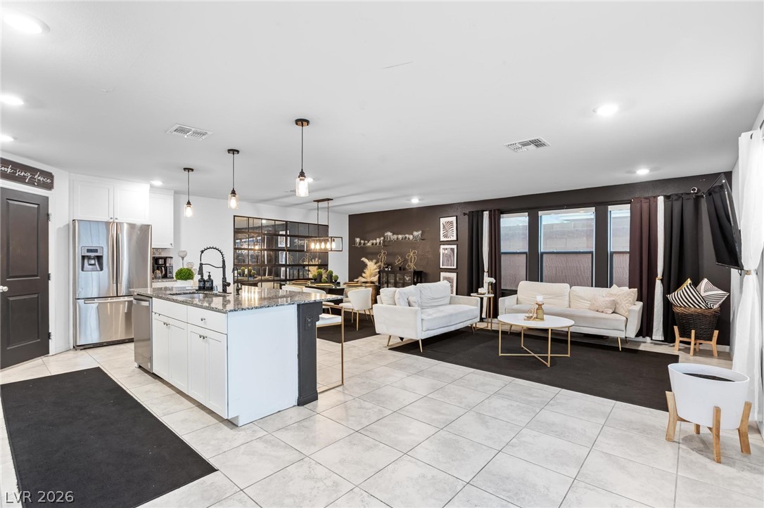 9247 Quartz Hills Avenue Property Photo 10