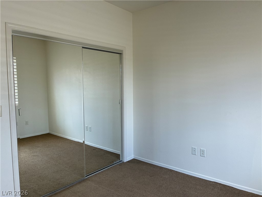 2581 Leighton Avenue Property Photo 4