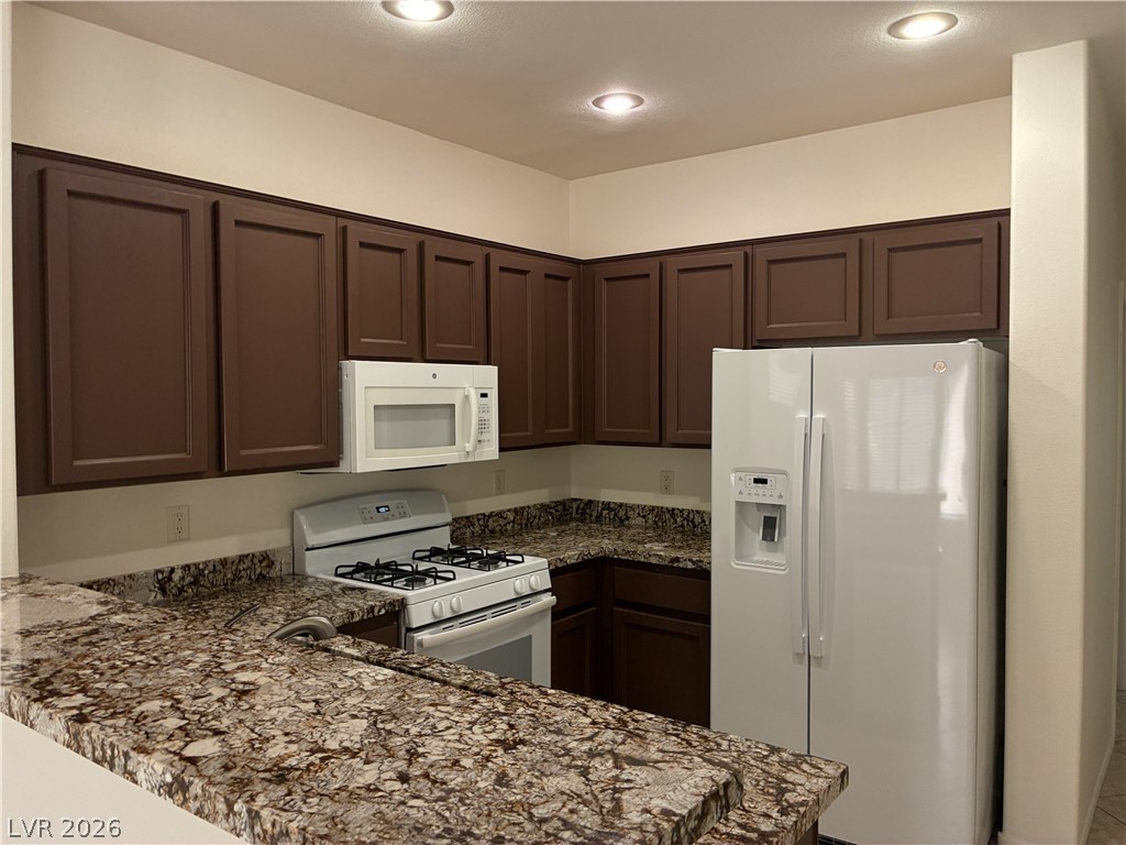 2581 Leighton Avenue Property Photo 8