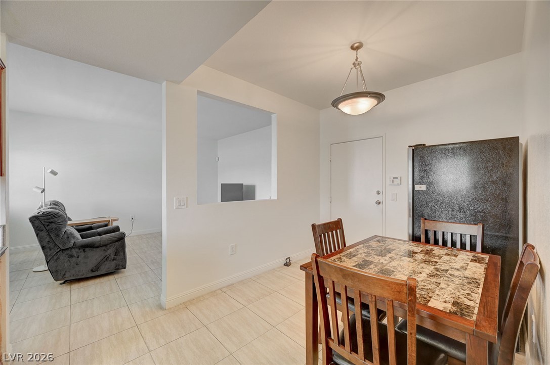 5250 South Rainbow Boulevard 1048 Property Photo 15