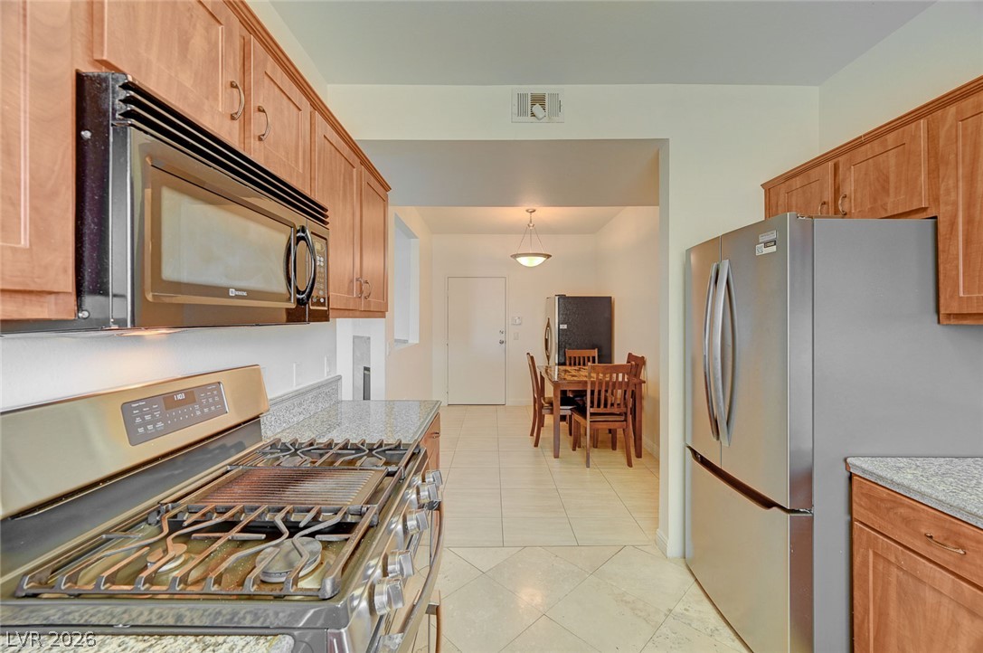 5250 South Rainbow Boulevard 1048 Property Photo 21