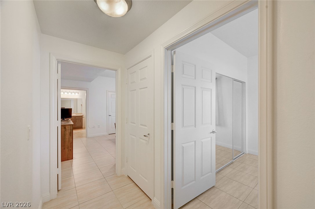 5250 South Rainbow Boulevard 1048 Property Photo 23