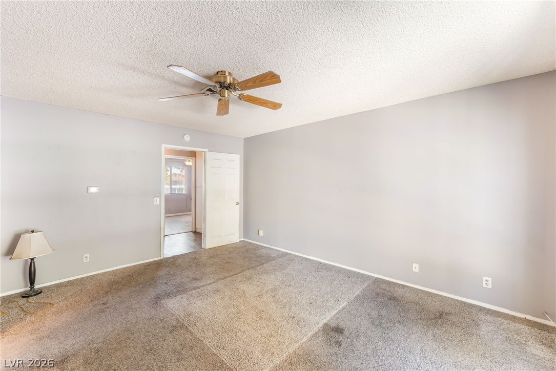 4268 Hampshire Circle Property Photo 14
