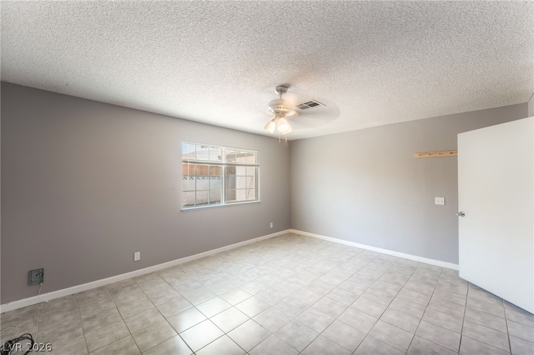 4268 Hampshire Circle Property Photo 24