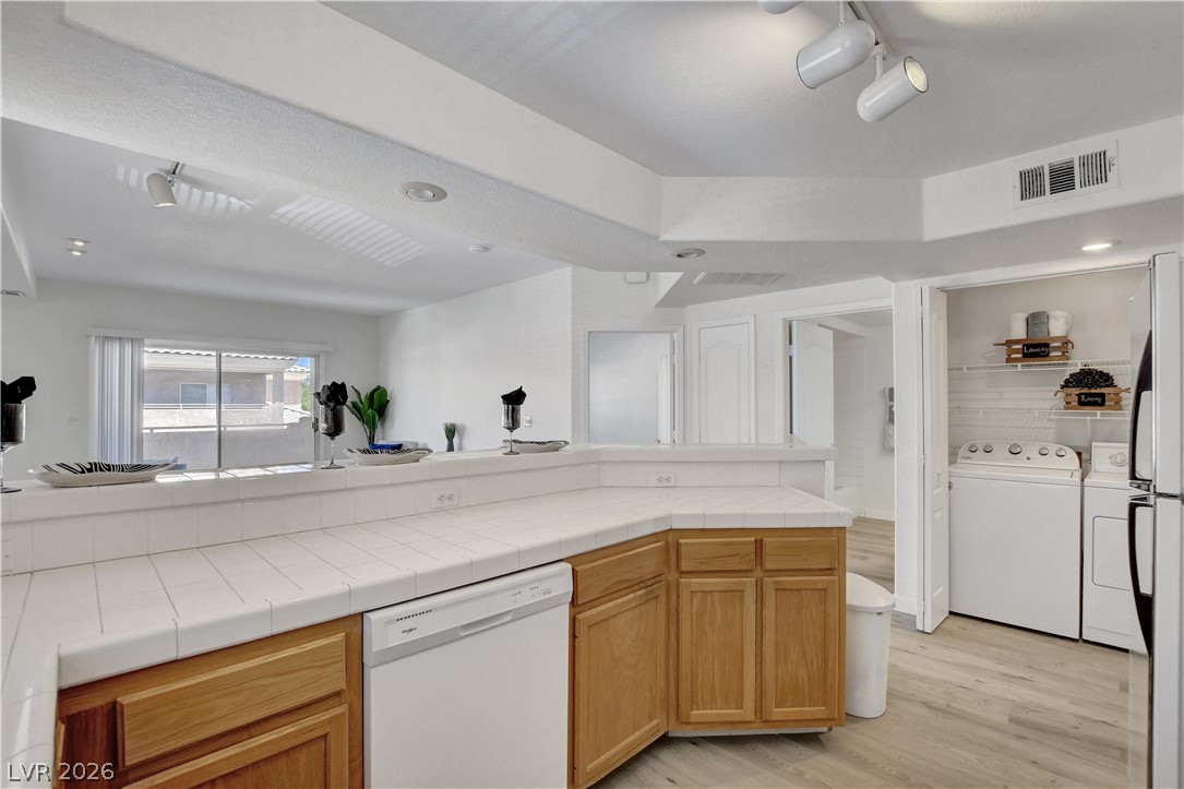 3600 Arginis Street 201 Property Photo 15
