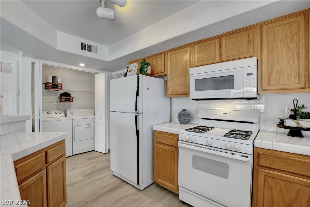 3600 Arginis Street 201 Property Photo 16