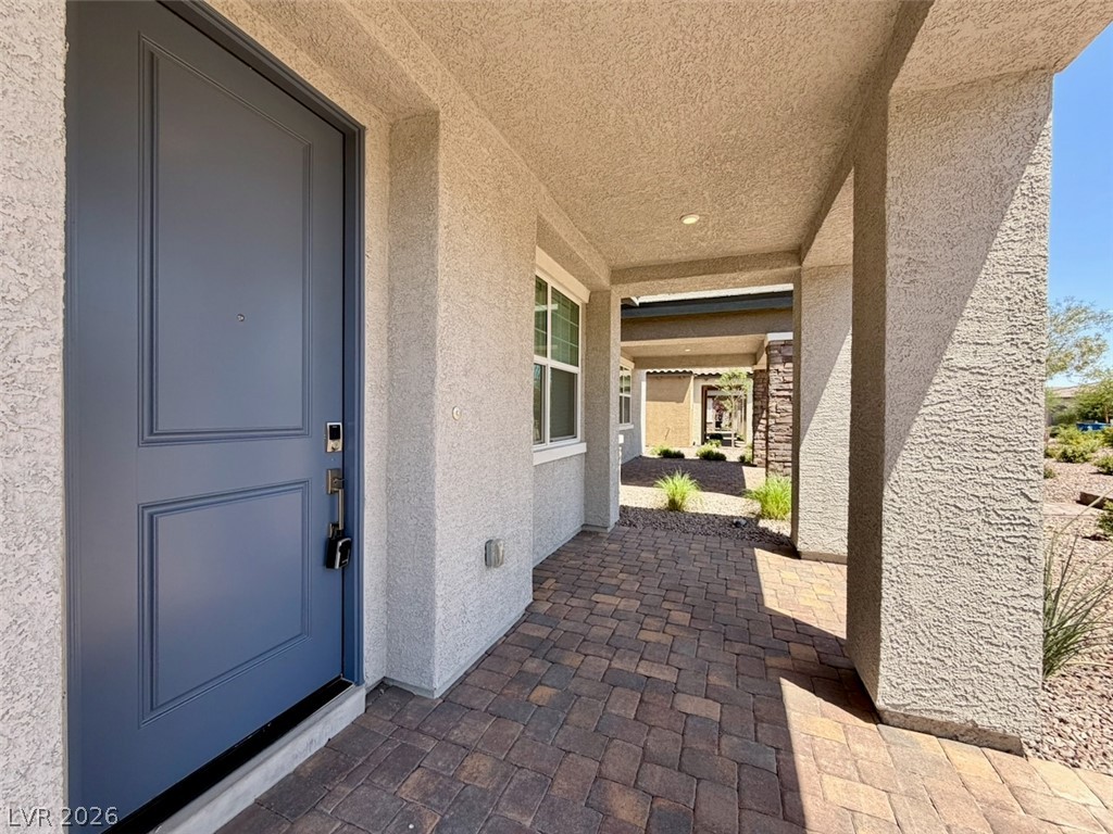 802 Royal Beekman Street Property Photo 4