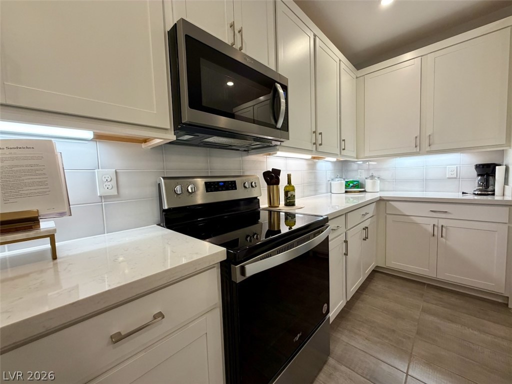 802 Royal Beekman Street Property Photo 17