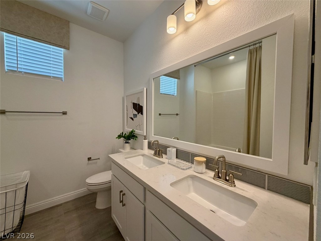802 Royal Beekman Street Property Photo 44