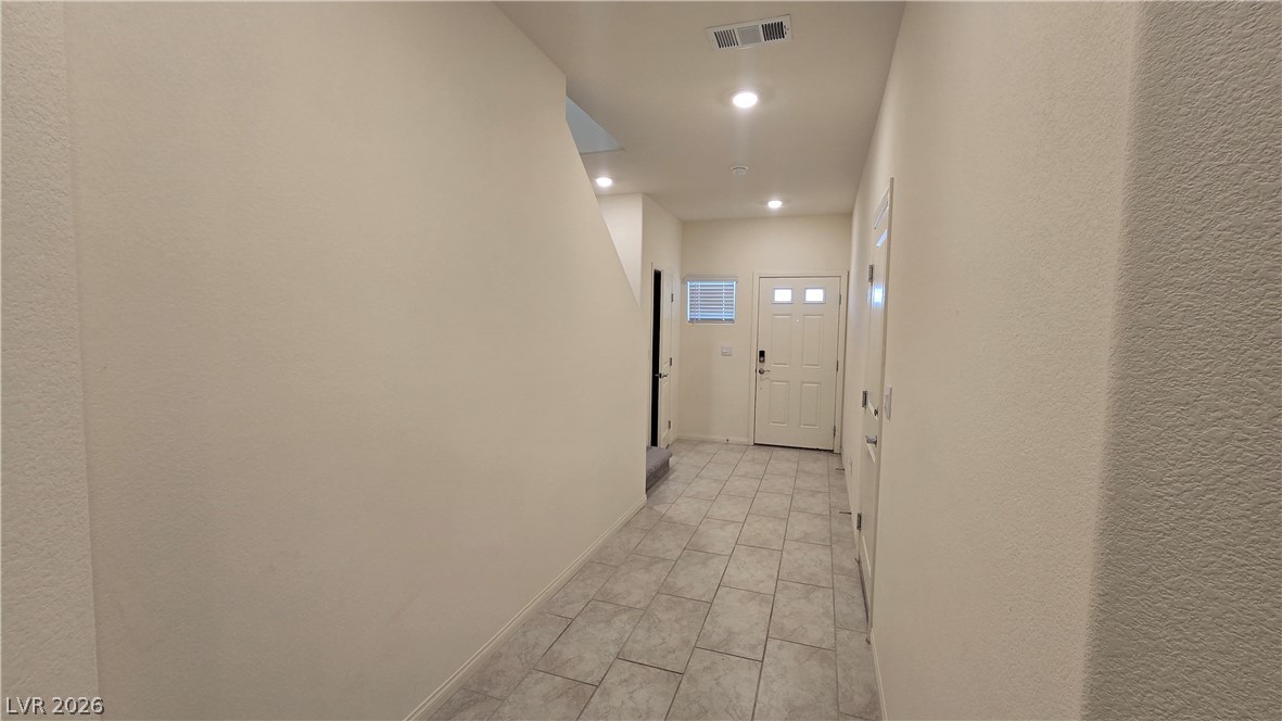 7647 Duran Harbor Lane Property Photo 5