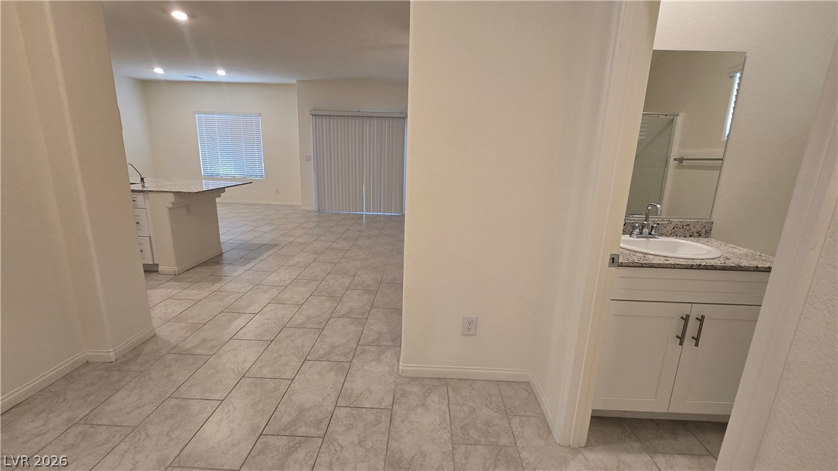 7647 Duran Harbor Lane Property Photo 9