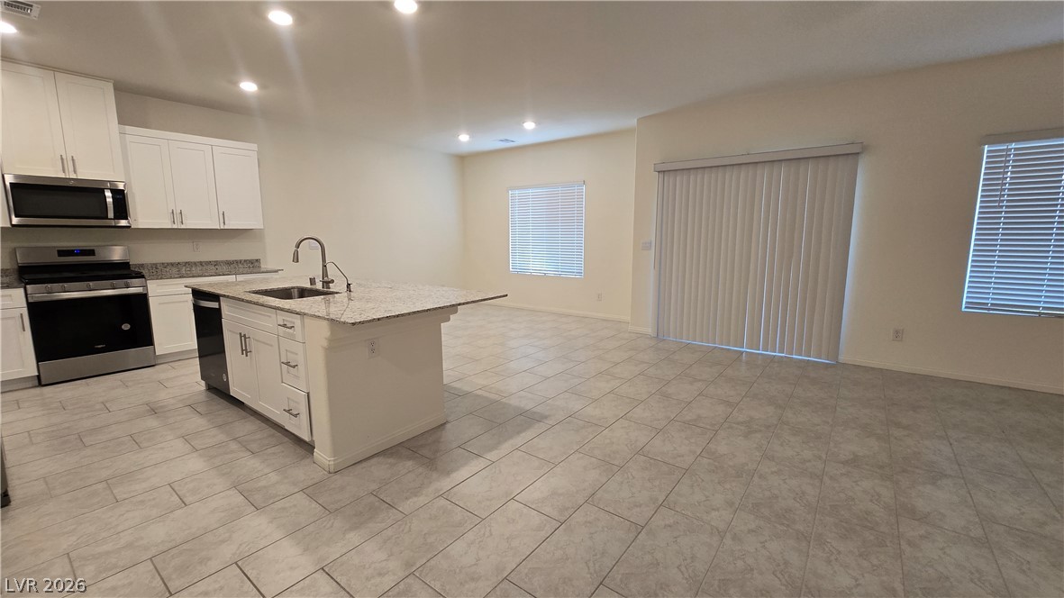 7647 Duran Harbor Lane Property Photo 14