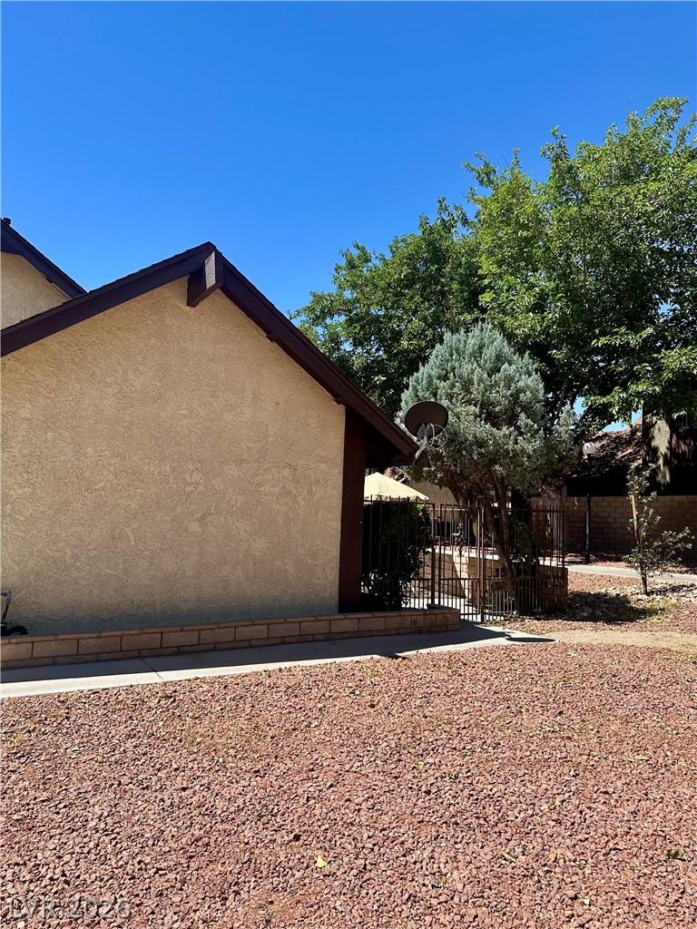 3151 Batavia Drive Property Photo 2