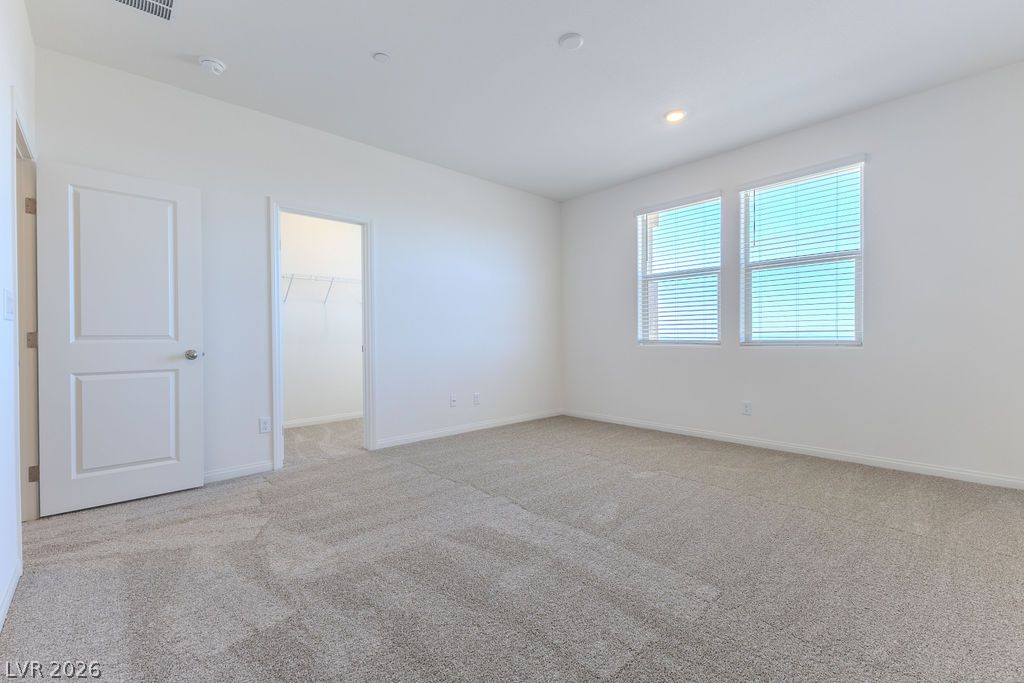 60 Hornbeck Lane Property Photo 8