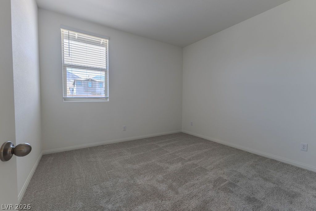 100 Hornbeck Lane Property Photo 9