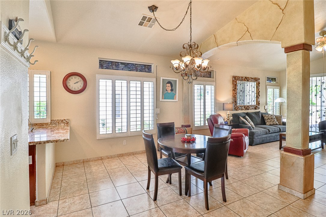 5752 Shermer Court Property Photo 18