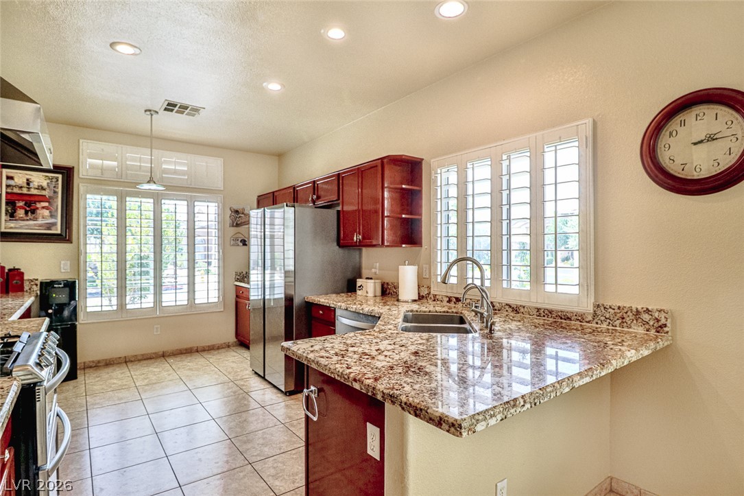5752 Shermer Court Property Photo 22