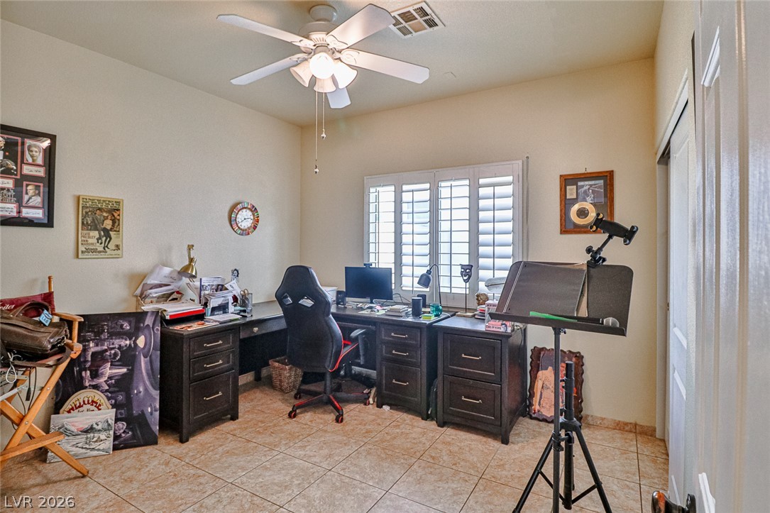 5752 Shermer Court Property Photo 34
