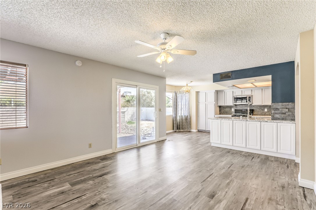 6256 Chinook Way Property Photo 5