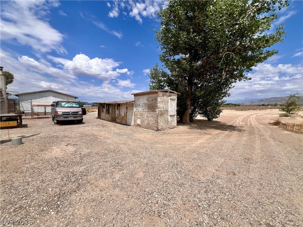 300 East Quartz Avenue Property Photo 15