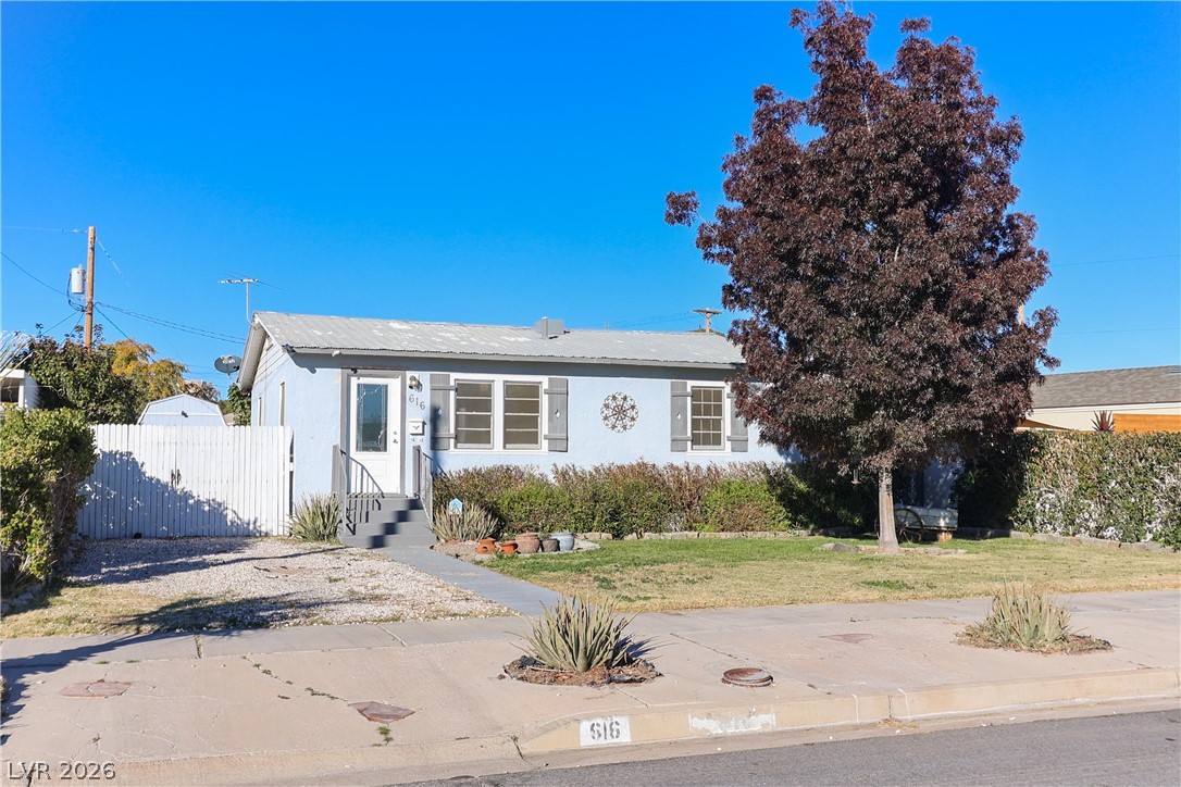 616 6th Street Property Photo 1