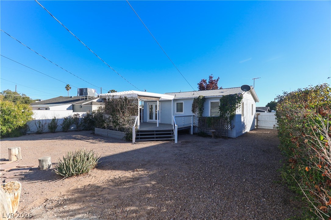 616 6th Street Property Photo 10