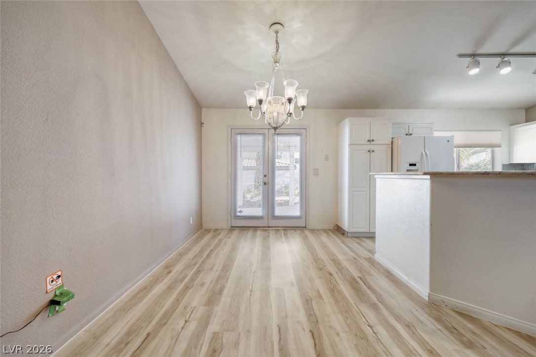 898 East Robindale Road Property Photo 44