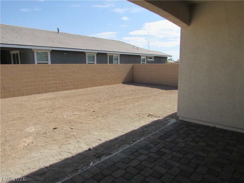 510 Chestnut Falcon Ave Property Photo 7