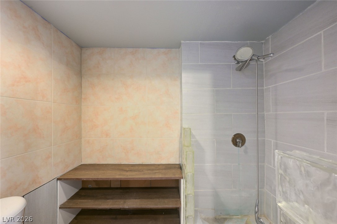 3518 Blackstone Street Property Photo 29