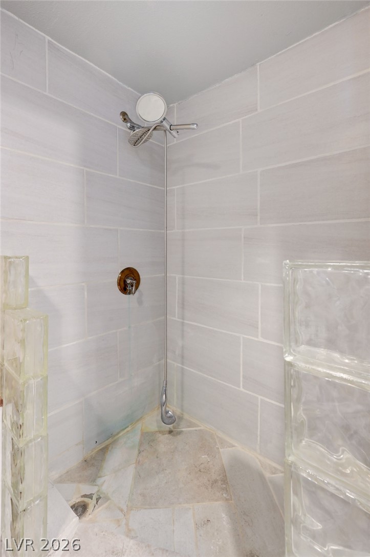 3518 Blackstone Street Property Photo 30