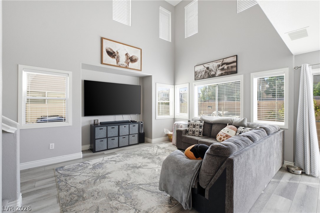 9144 Starling Wing Place Property Photo 6