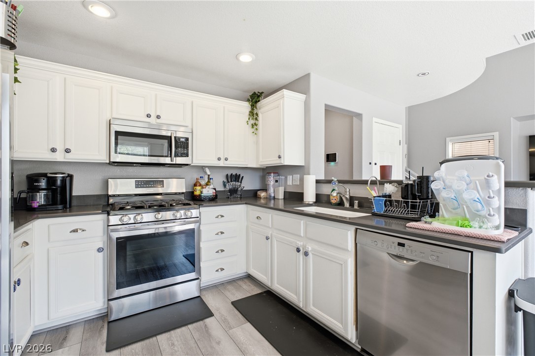 9144 Starling Wing Place Property Photo 11