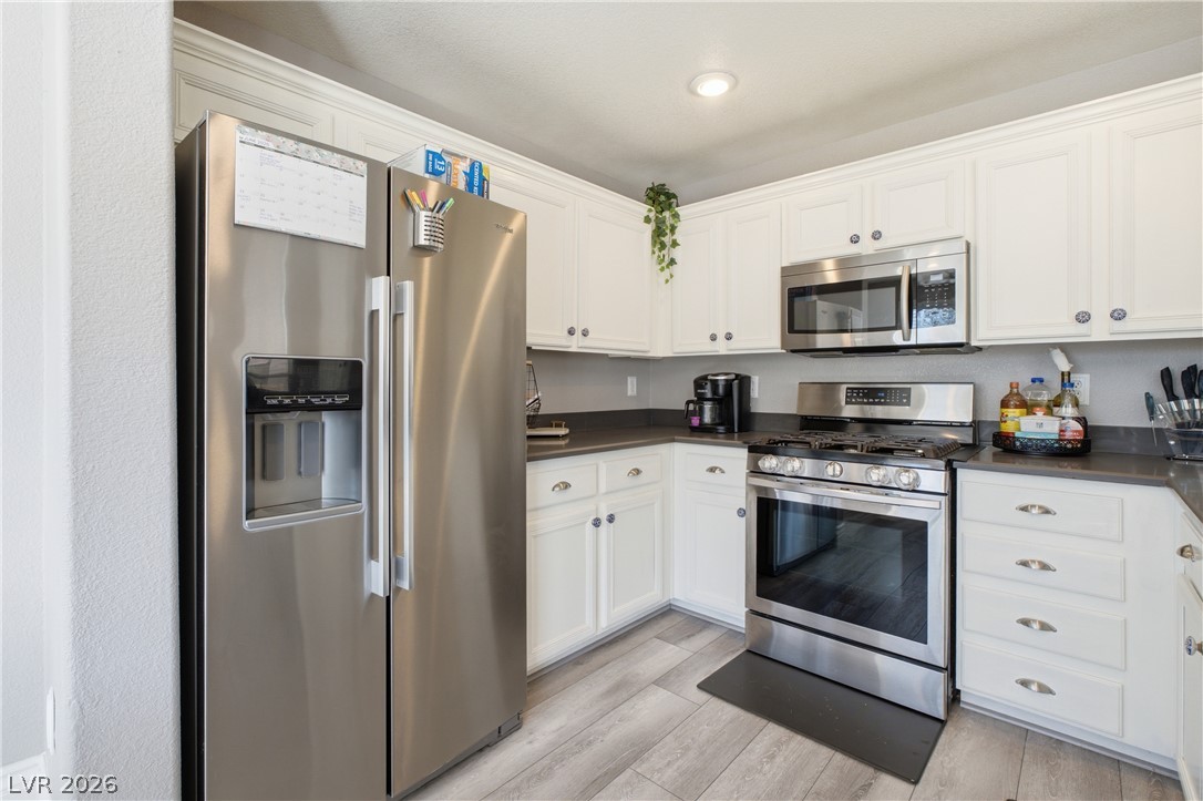 9144 Starling Wing Place Property Photo 12