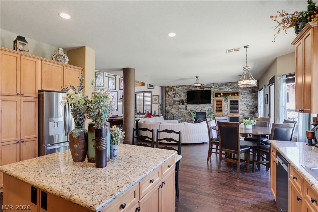 5620 Benevento Court Property Photo 13