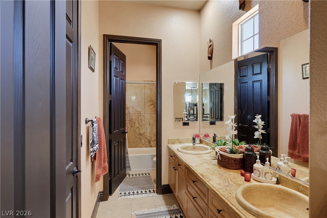 5620 Benevento Court Property Photo 29