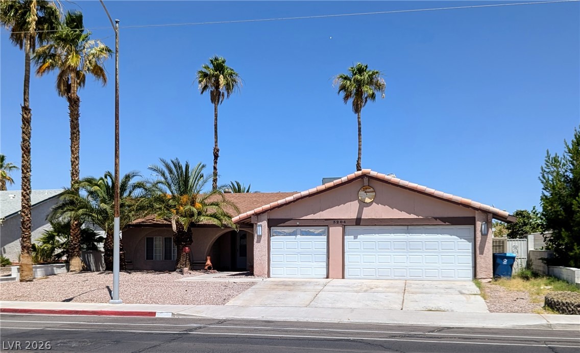 3204 Lindell Road Property Photo 1