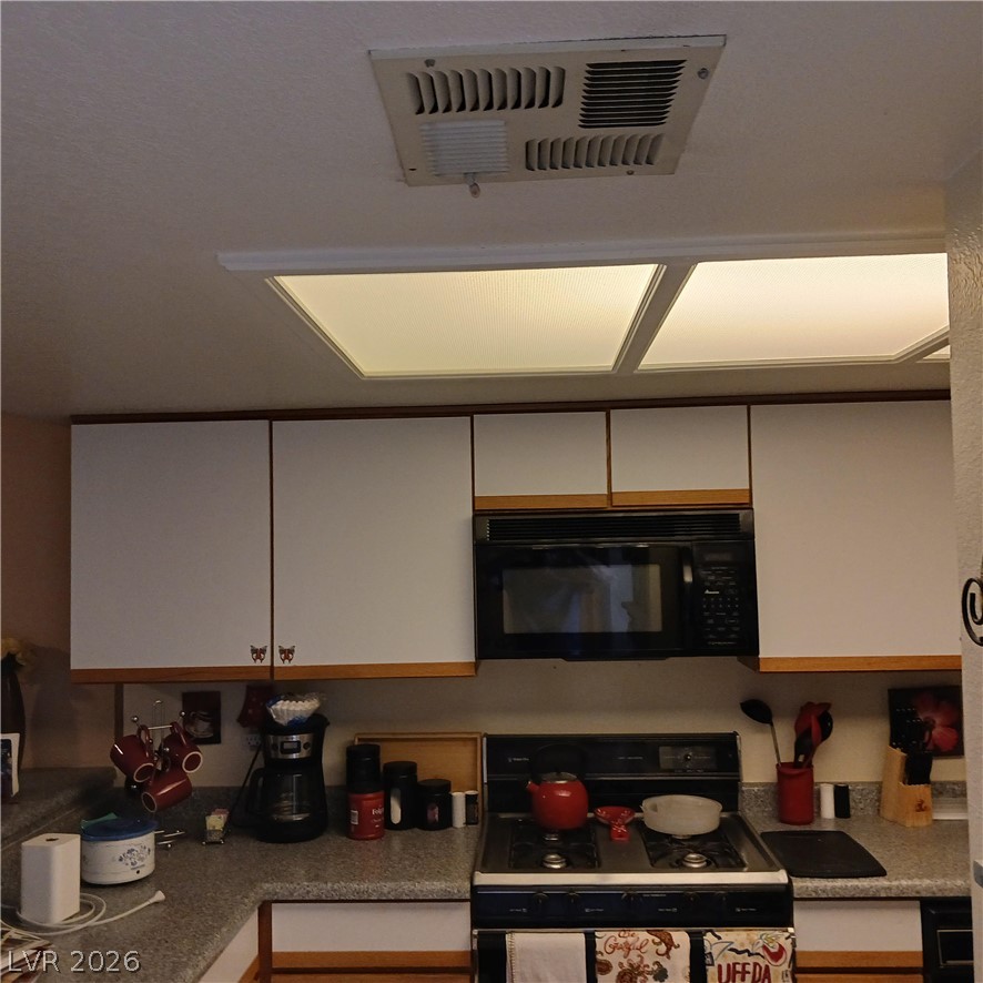 2856 Bluebonnet Drive 2 Property Photo 7
