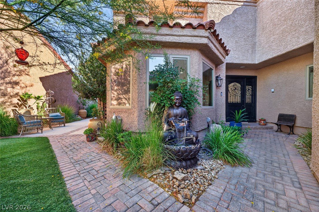 7725 Spanish Bay Drive Property Photo 1