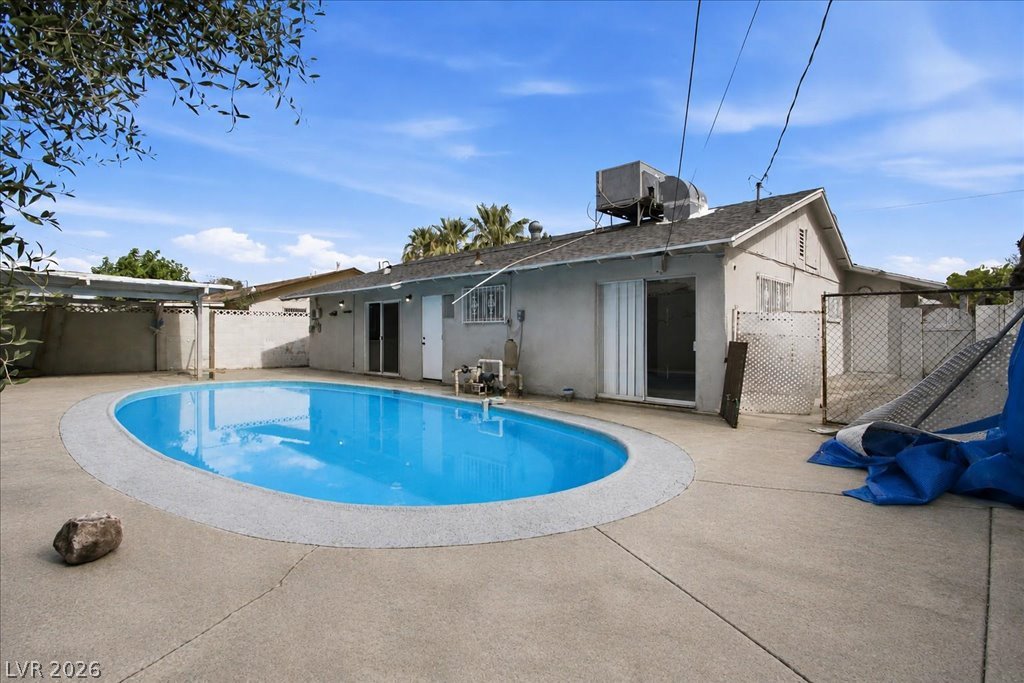 4013 Esmeralda Avenue Property Photo 8
