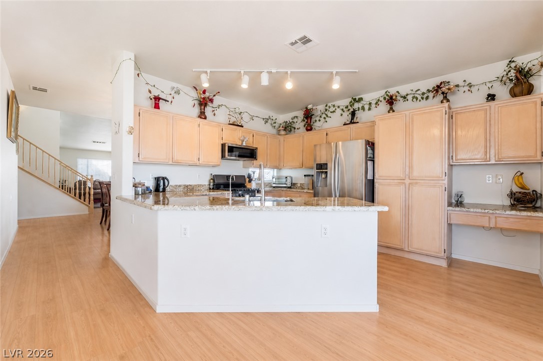 4542 Silver Bit Court Property Photo 4