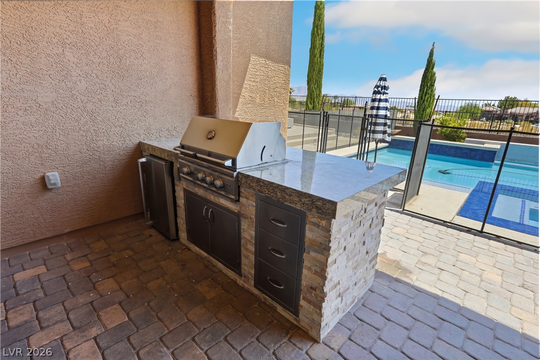 6930 Summer Sky Street Property Photo 13