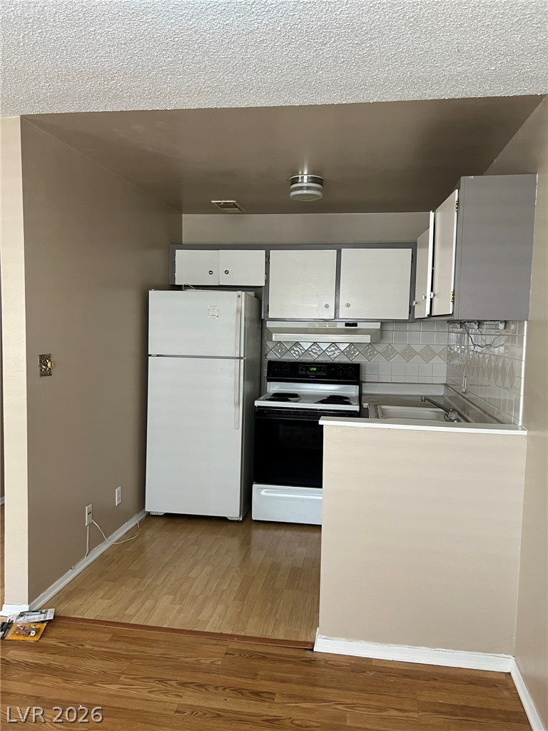 304 Orland Street 55 Property Photo 3